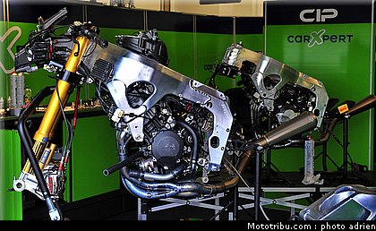 motogp_2011_paddock_portugal_estoril_013.JPG
