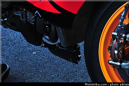 motogp_2011_paddock_portugal_estoril_025.JPG