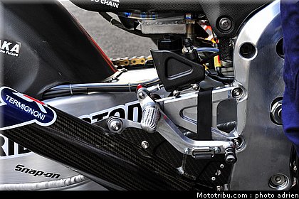 motogp_2011_paddock_portugal_estoril_030.JPG