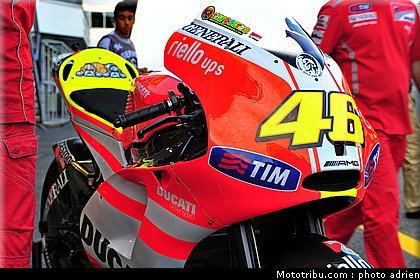 motogp_2011_paddock_portugal_estoril_034.JPG