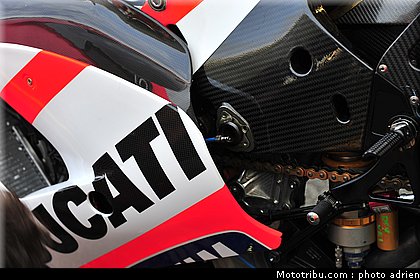 motogp_2011_paddock_portugal_estoril_042.JPG