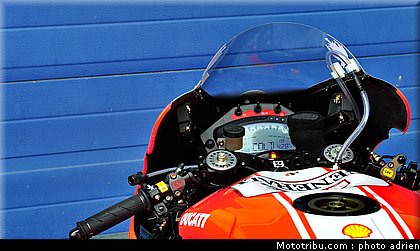 motogp_2011_paddock_portugal_estoril_070.JPG