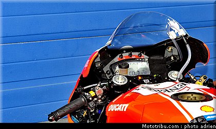 motogp_2011_paddock_portugal_estoril_072.JPG