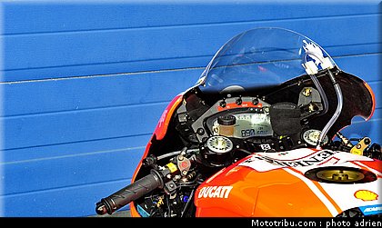 motogp_2011_paddock_portugal_estoril_073.JPG