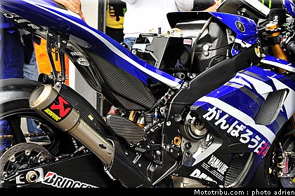 motogp_2011_paddock_portugal_estoril_087.JPG