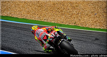 motogp_2011_rossi_02_portugal_estoril.JPG