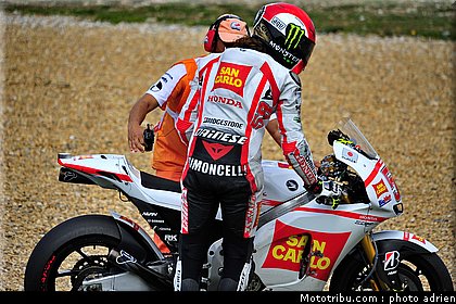 motogp_2011_simoncelli_05_portugal_estoril.JPG
