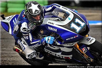 motogp_2011_spies_09_portugal_estoril.JPG
