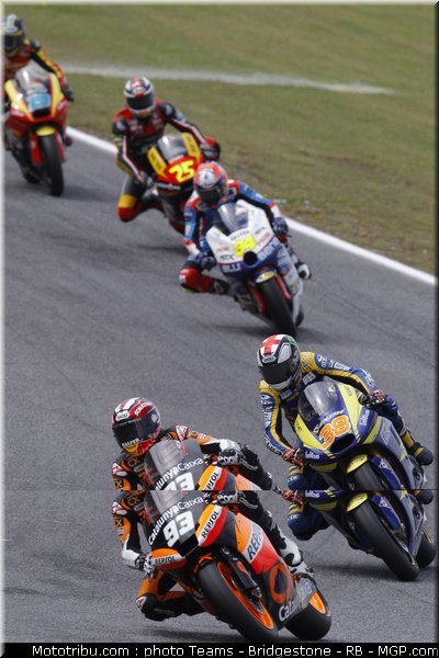 moto2_002_portugal_2011_estoril