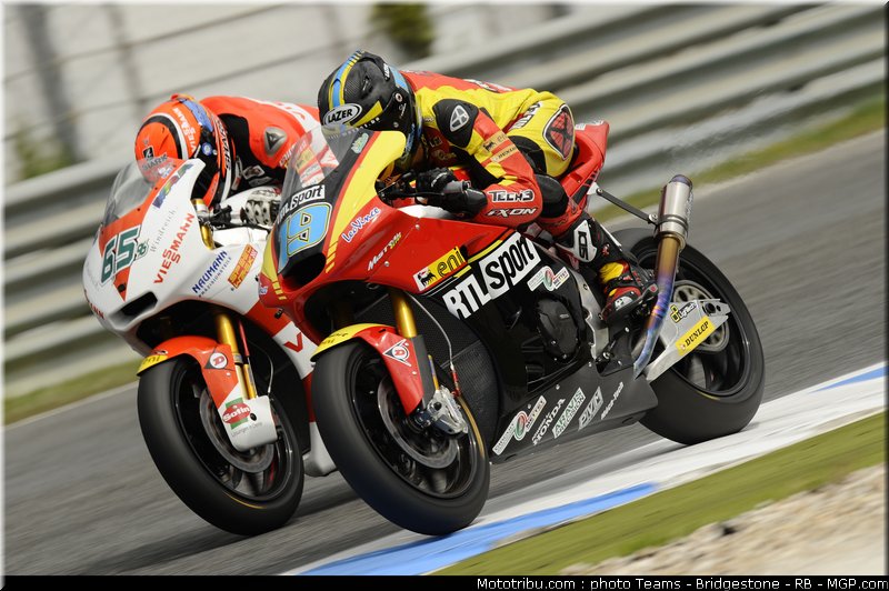 moto2_011_portugal_2011_estoril