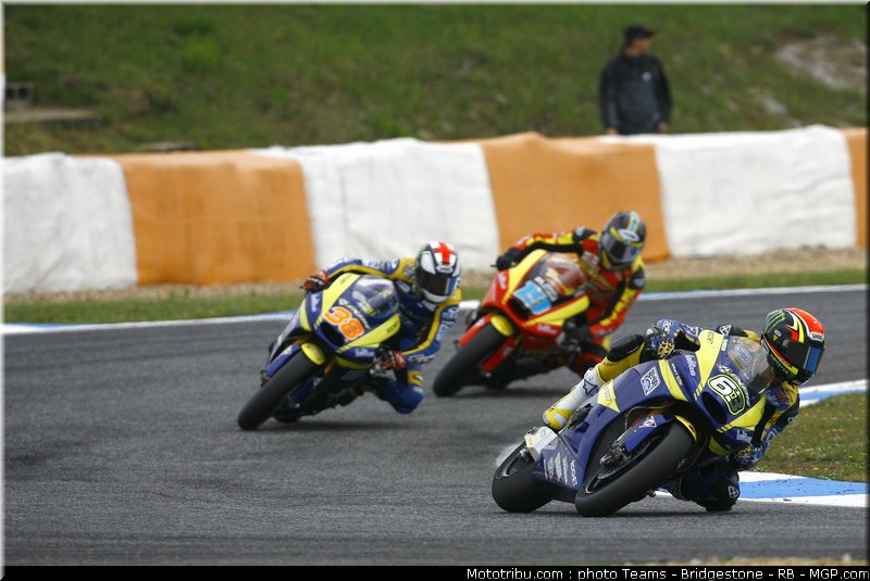 moto2_014_portugal_2011_estoril