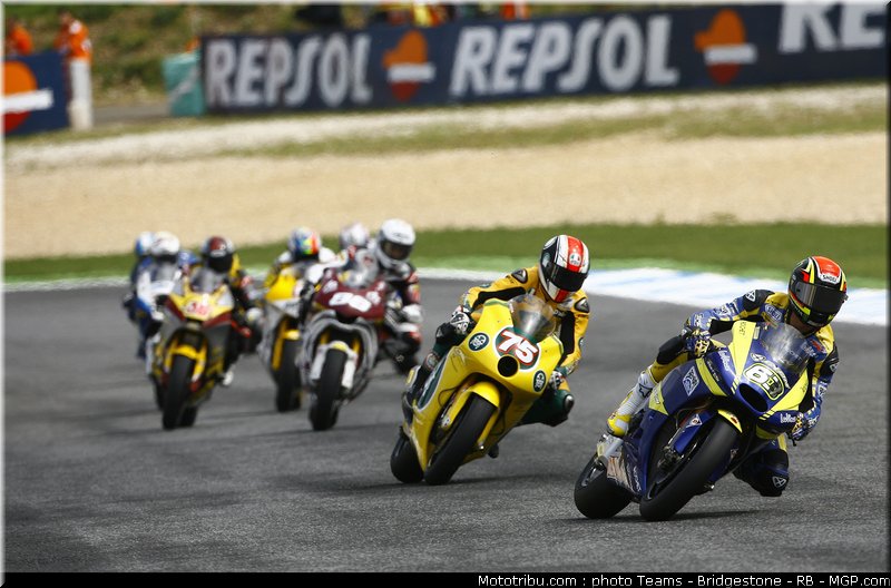 moto2_019_portugal_2011_estoril