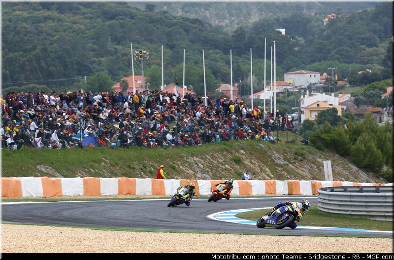 moto2_021_portugal_2011_estoril