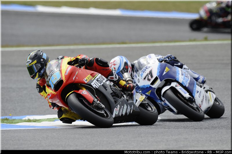 moto2_025_portugal_2011_estoril