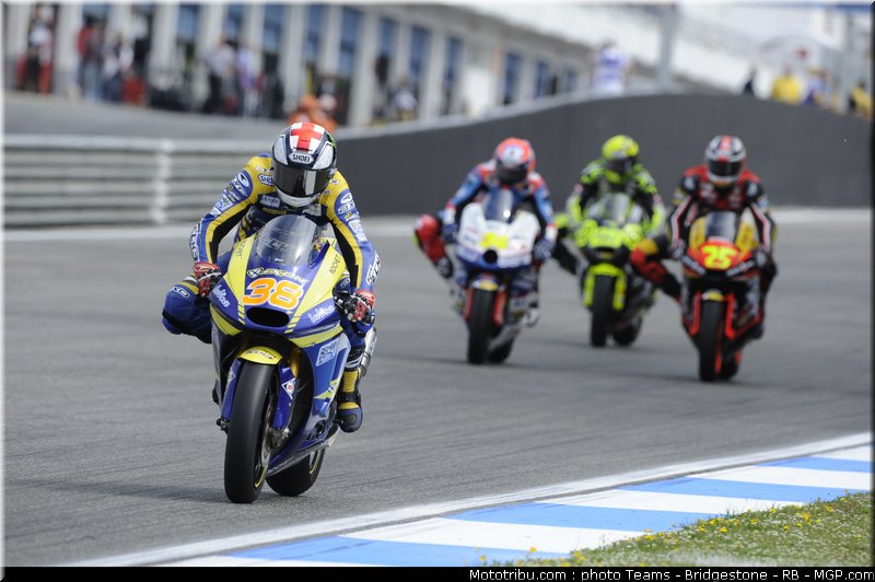 moto2_030_portugal_2011_estoril