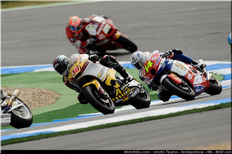 moto2_034_portugal_2011_estoril