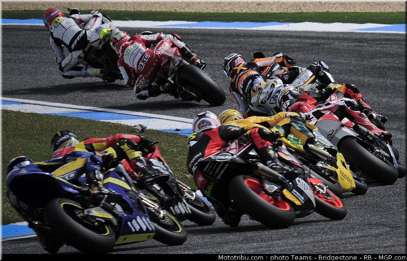 moto2_040_portugal_2011_estoril