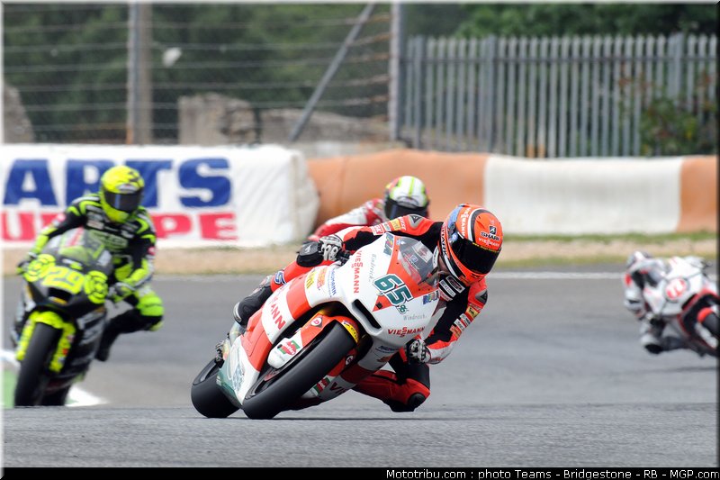 moto2_047_portugal_2011_estoril