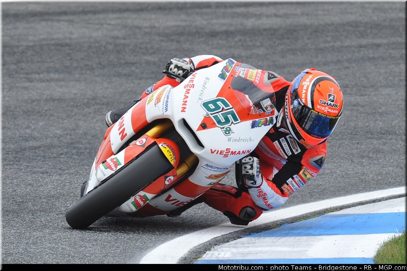 moto2_bradl_09_portugal_2011_estoril