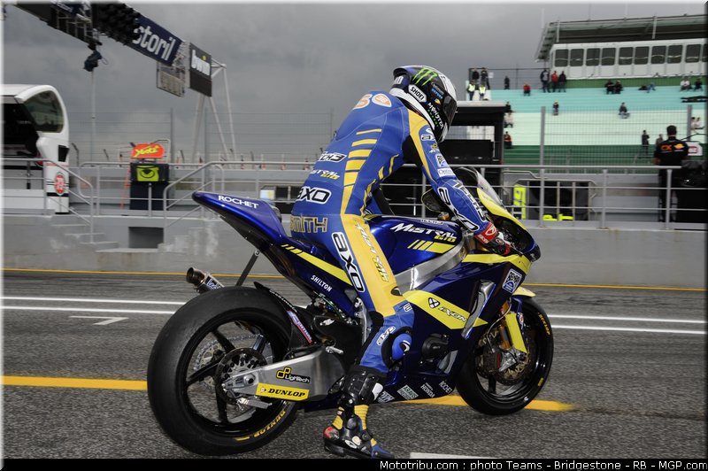 moto2_smith_10_portugal_2011_estoril