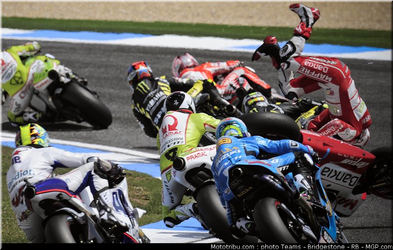 motogp_038_portugal_2011_estoril