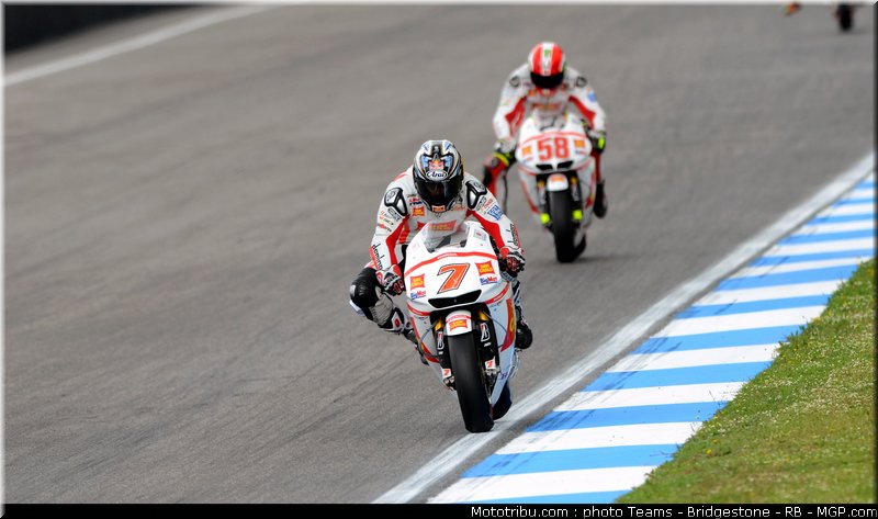 motogp_aoyama_15_portugal_2011_estoril
