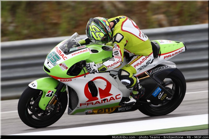 motogp_capirossi_03_portugal_2011_estoril