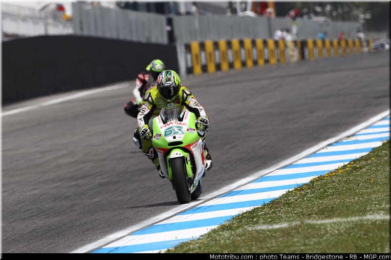 motogp_capirossi_05_portugal_2011_estoril