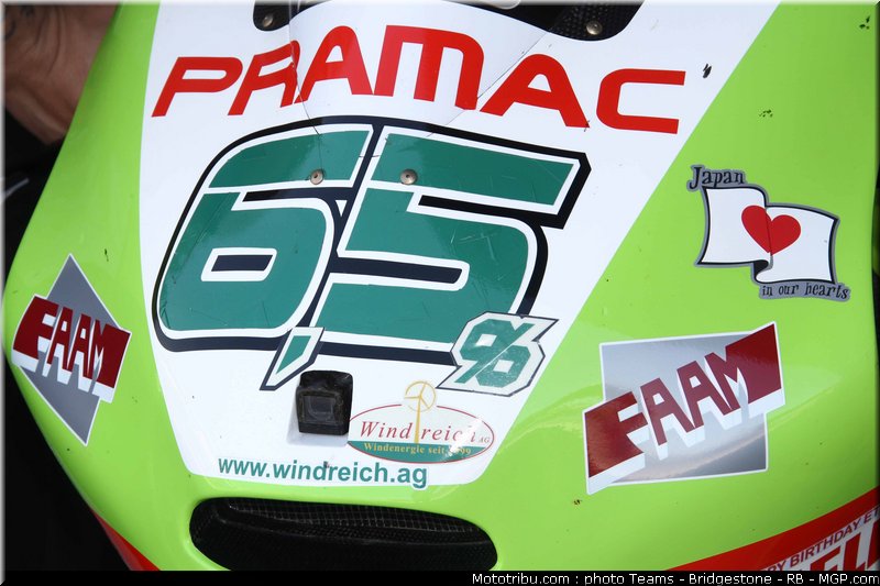 motogp_capirossi_06_portugal_2011_estoril