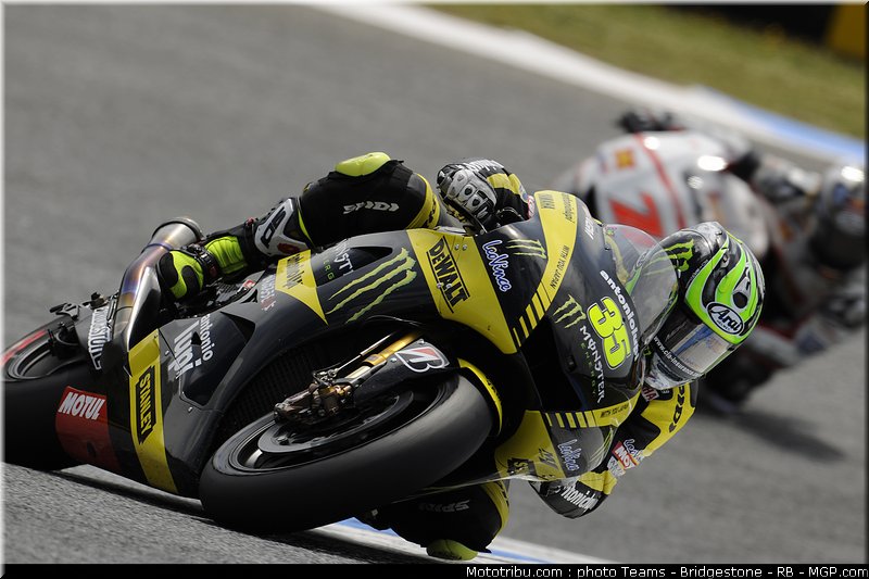 motogp_crutchlow_19_portugal_2011_estoril