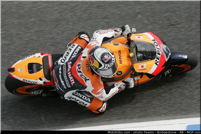 motogp_dovizioso_05_portugal_2011_estoril