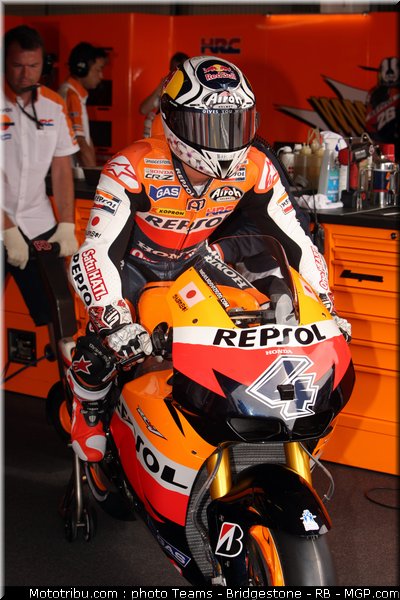 motogp_dovizioso_08_portugal_2011_estoril