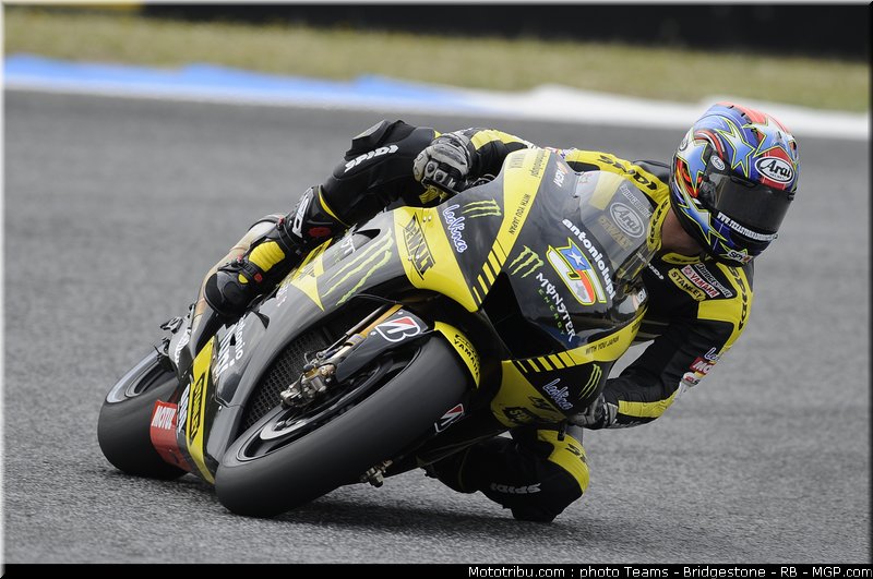 motogp_edwards_03_portugal_2011_estoril