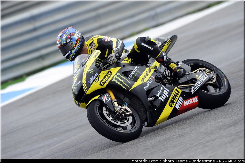 motogp_edwards_06_portugal_2011_estoril