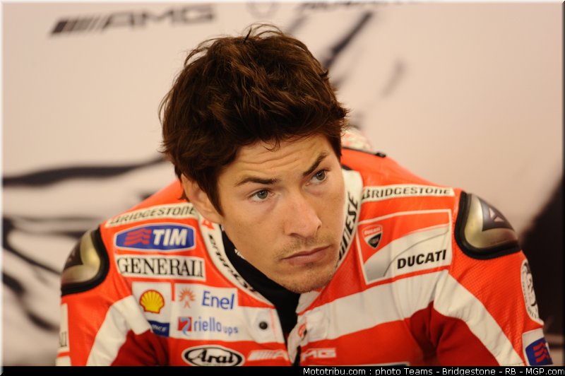 motogp_hayden_10_portugal_2011_estoril