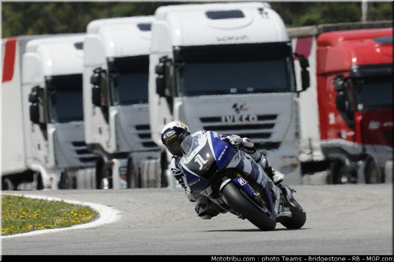 motogp_lorenzo_16_portugal_2011_estoril