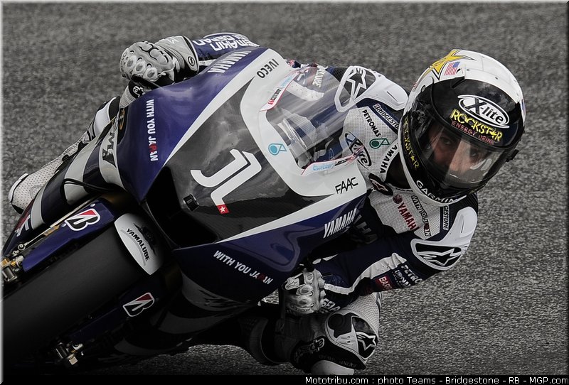 motogp_lorenzo_21_portugal_2011_estoril