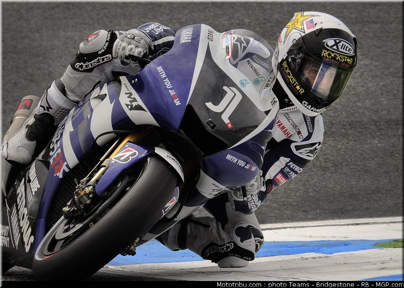 motogp_lorenzo_24_portugal_2011_estoril