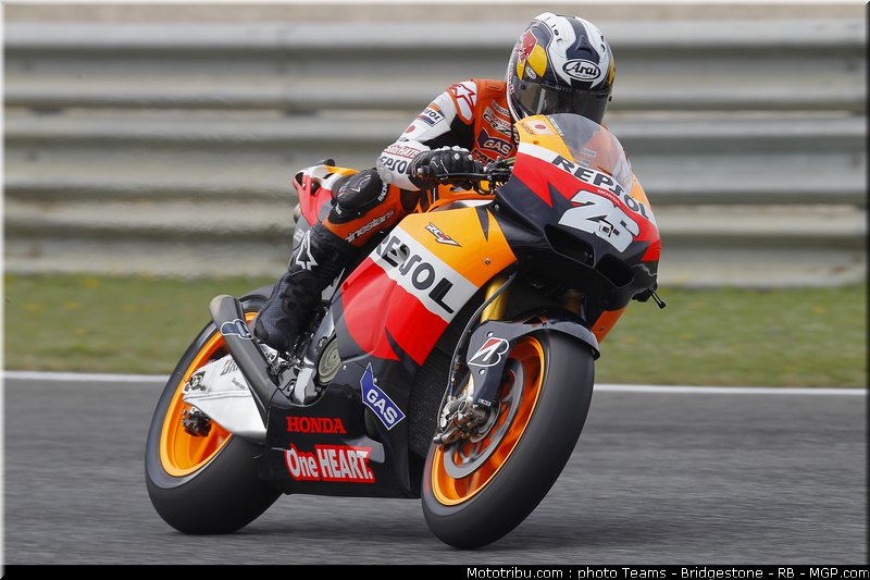 motogp_pedrosa_03_portugal_2011_estoril