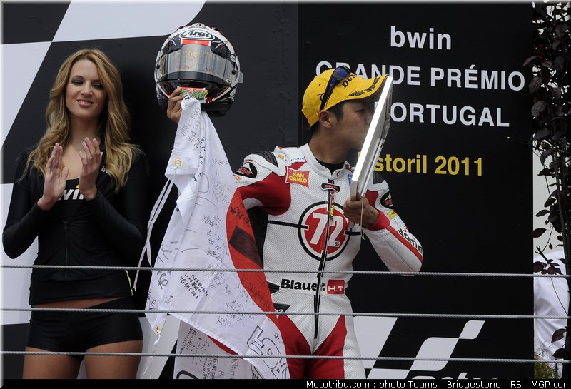motogp_pitbabe_19_portugal_2011_estoril