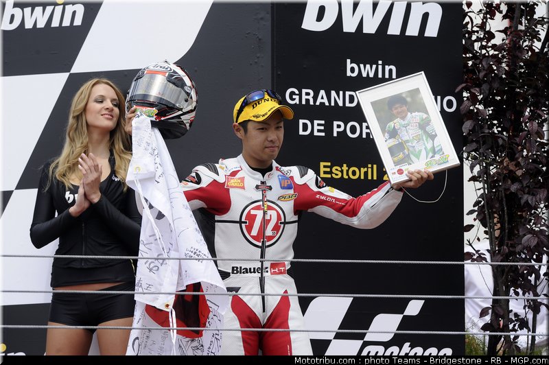 motogp_pitbabe_20_portugal_2011_estoril