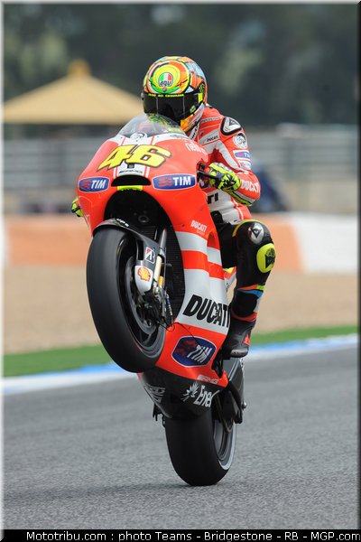 motogp_rossi_02_portugal_2011_estoril