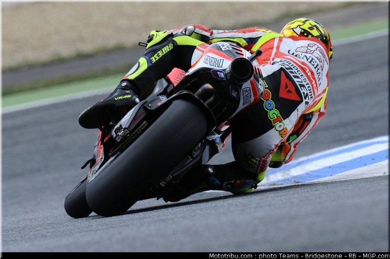motogp_rossi_14_portugal_2011_estoril