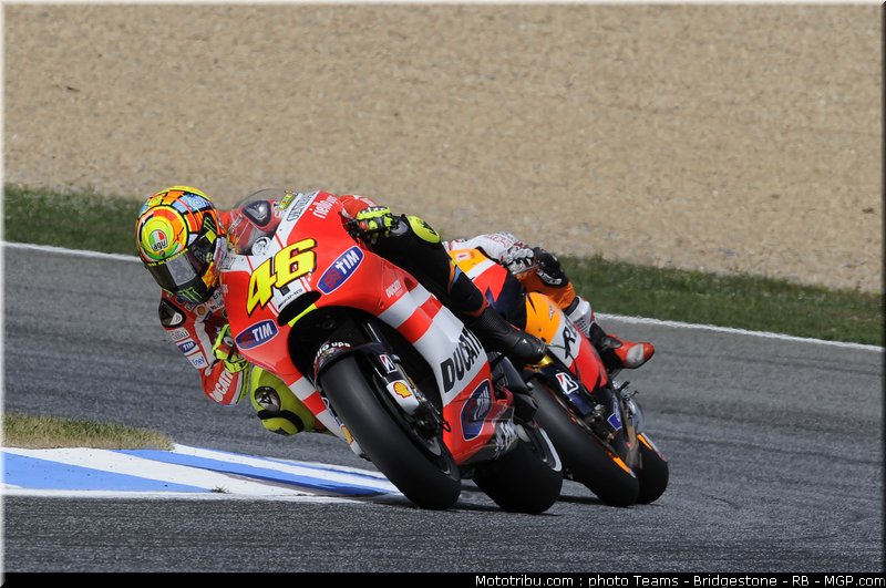 motogp_rossi_18_portugal_2011_estoril