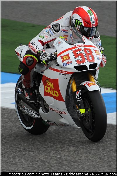 motogp_simoncelli_16_portugal_2011_estoril