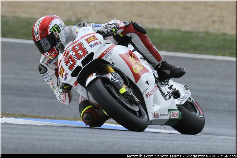 motogp_simoncelli_25_portugal_2011_estoril