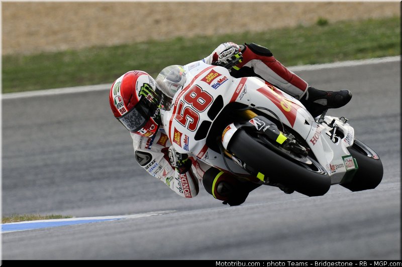 motogp_simoncelli_26_portugal_2011_estoril
