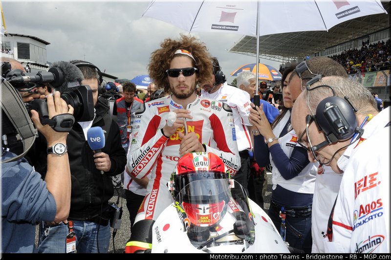 motogp_simoncelli_33_portugal_2011_estoril