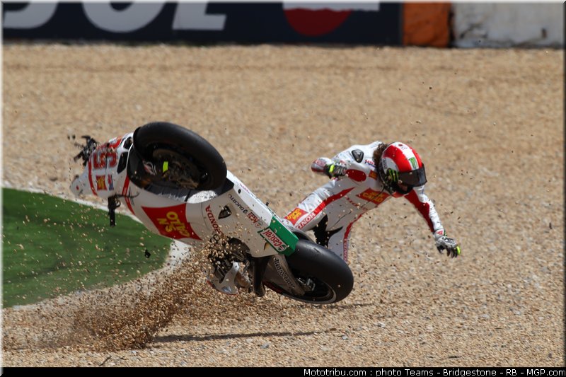 motogp_simoncelli_36_portugal_2011_estoril