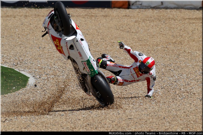 motogp_simoncelli_37_portugal_2011_estoril